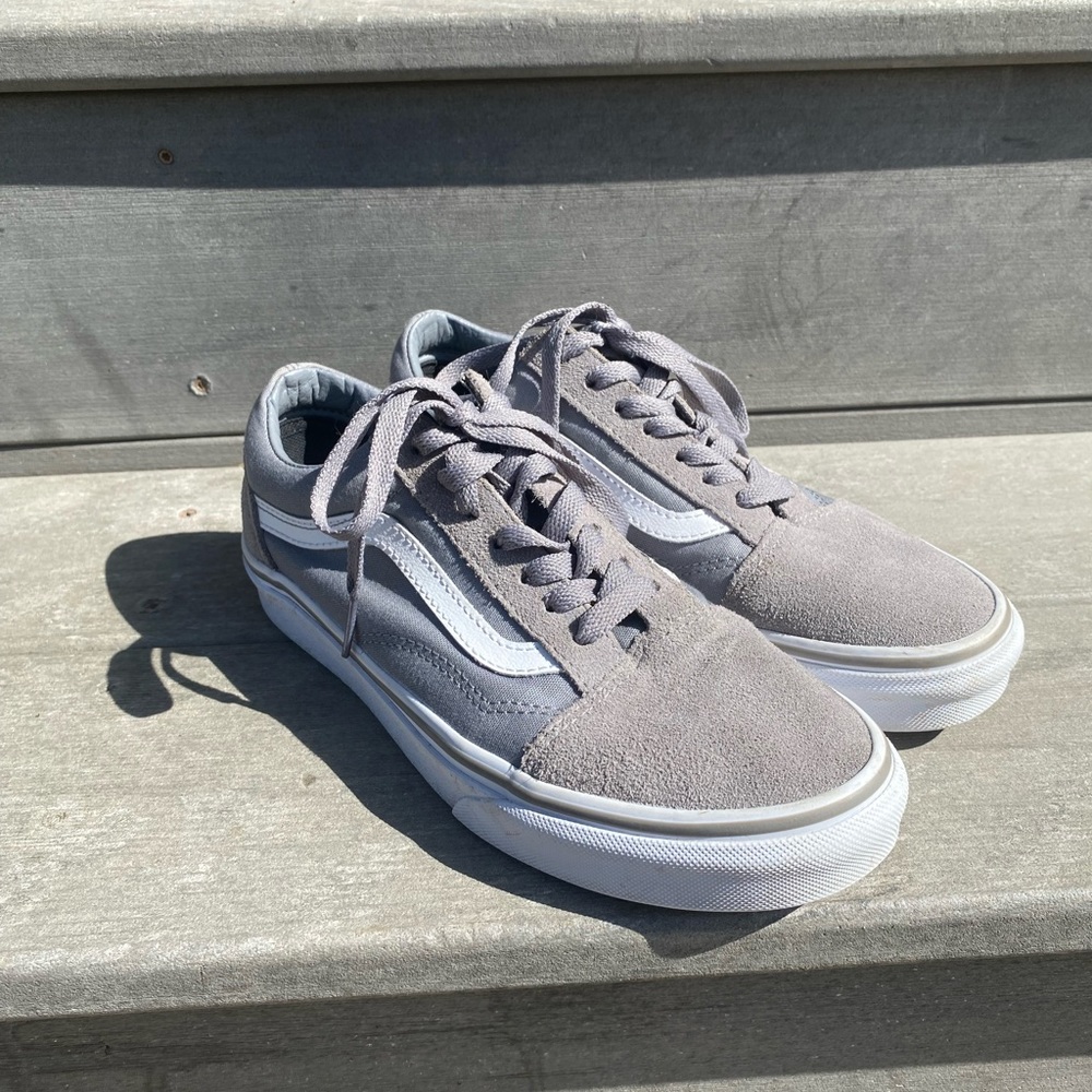 Women’s gray Vans size 7.5